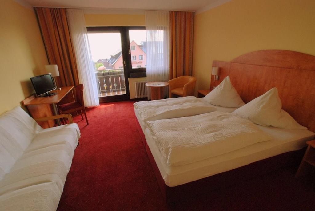 Hotel Weinberg Хагнау Стая снимка