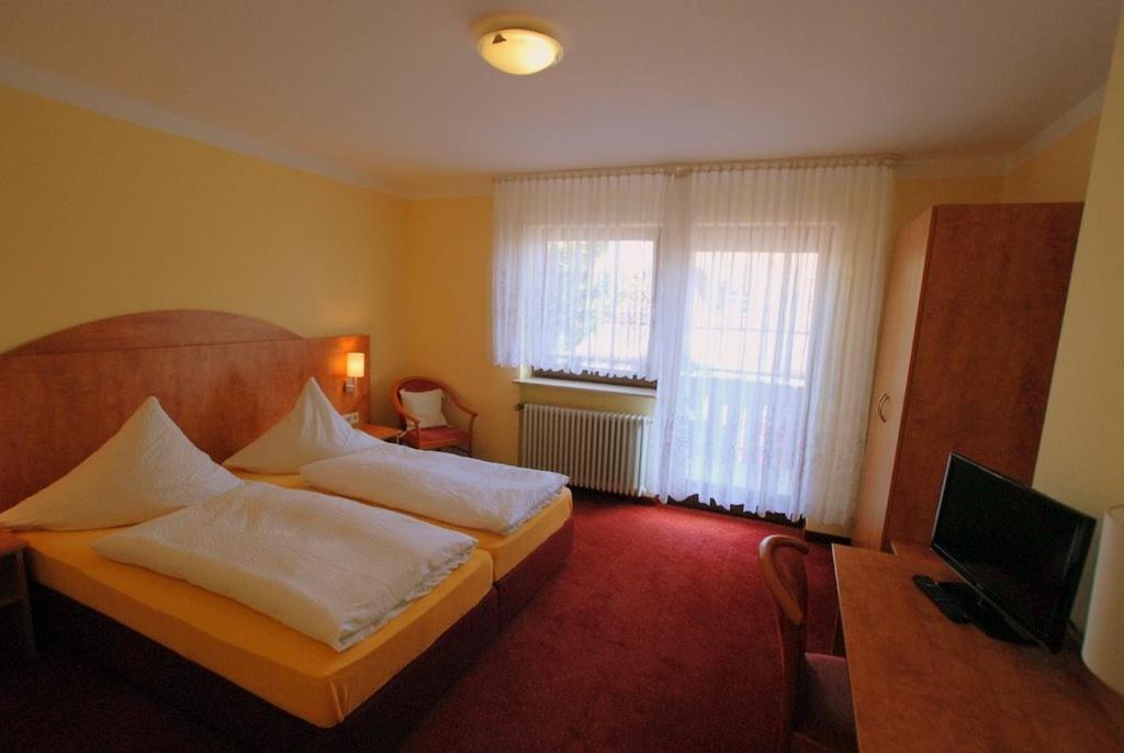 Hotel Weinberg Хагнау Стая снимка